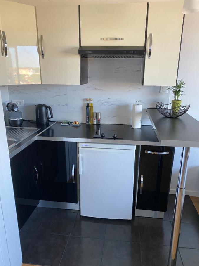 Panoramic View Studio - 15 Min From Paris Joinville-le-Pont Luaran gambar