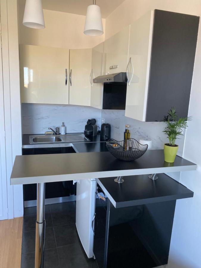 Panoramic View Studio - 15 Min From Paris Joinville-le-Pont Luaran gambar